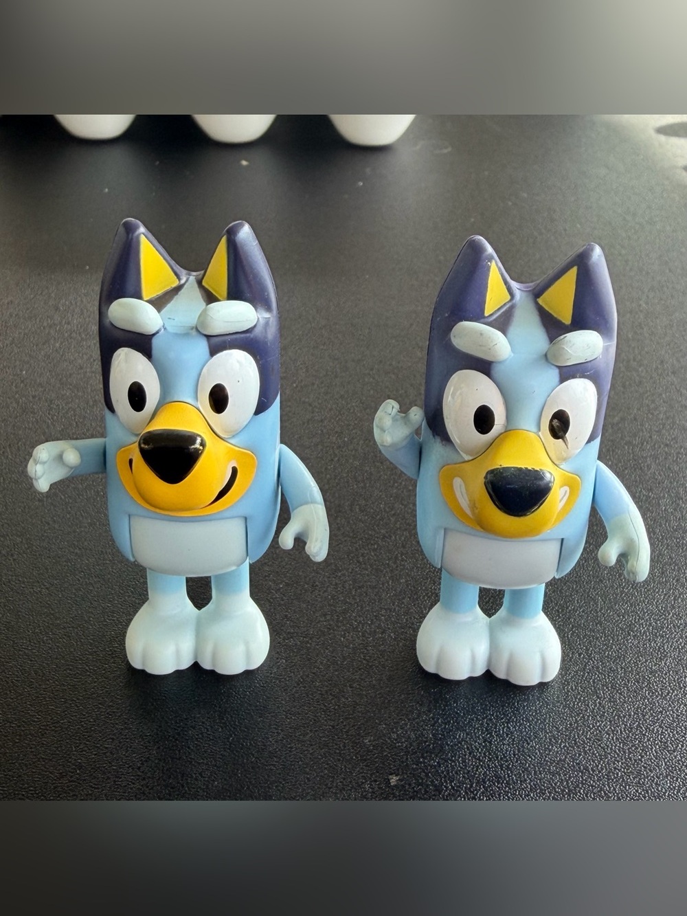 Bluey Ludo Studio Figure Lot of 2 Mini Bluey Toy Figures Backpack
